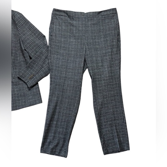 Capsule Collection Luxury Plaid Gray Suit Size 14 - Picture 3 of 8